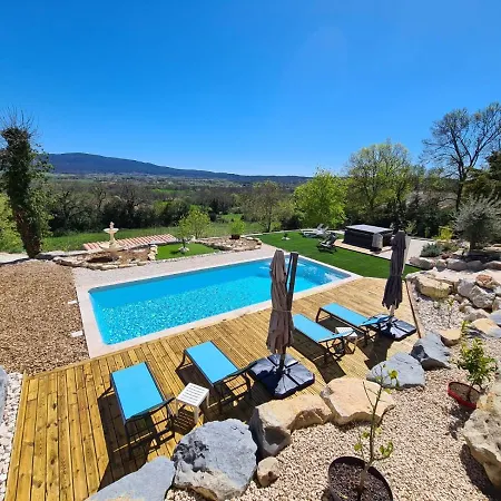 Homestay Des Hirondelles, Naturiste Servas (Gard)